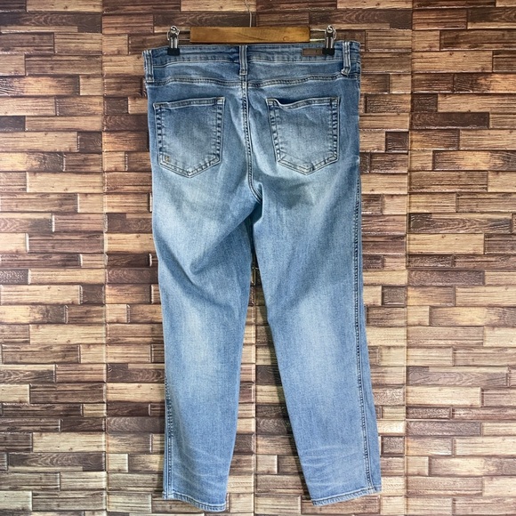 EUC Women’s Kut From The Kloth High Rise Cigarette Leg Size 8 Jeans - Picture 2 of 9